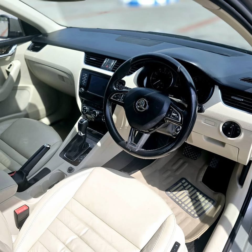 2017 Skoda Octavia 1.8 TSI Automatic Style Plus 60000 Km Single Owner for sale in Kerala India